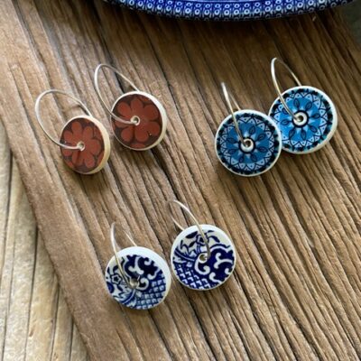 Recycled ceramic disc shape earrings